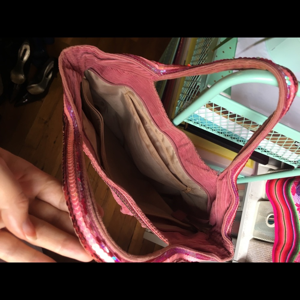 Bag - Picture 3 of 5